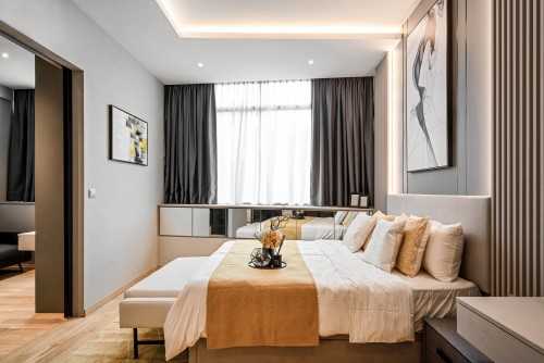 Contemporary Bedroom at Martin Place II