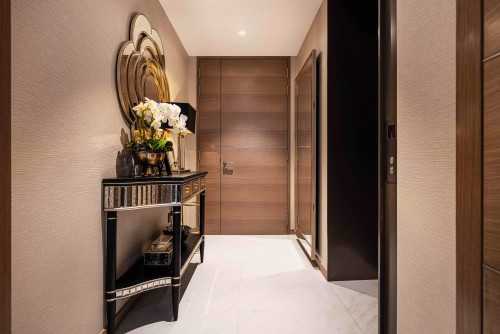 Modern Entryway at Marina One