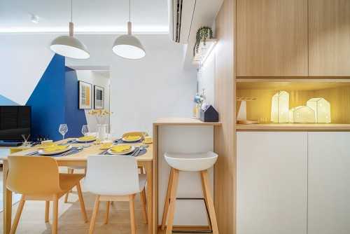 Scandinavian Dining Room at River Vista
