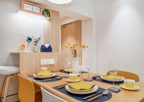 Scandinavian Dining Room at River Vista