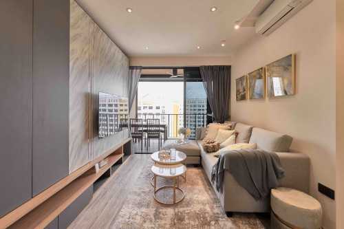 Modern Living Room at Inz Residence