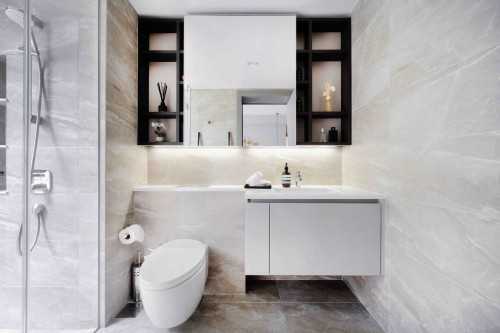 Contemporary Bathroom at Lake Grande