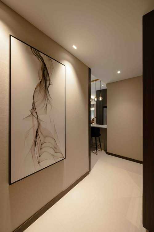 Contemporary Entryway at Lake Grande