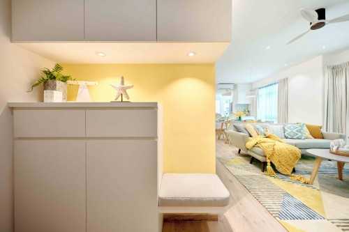 Transitional Entryway at Butterworth 8