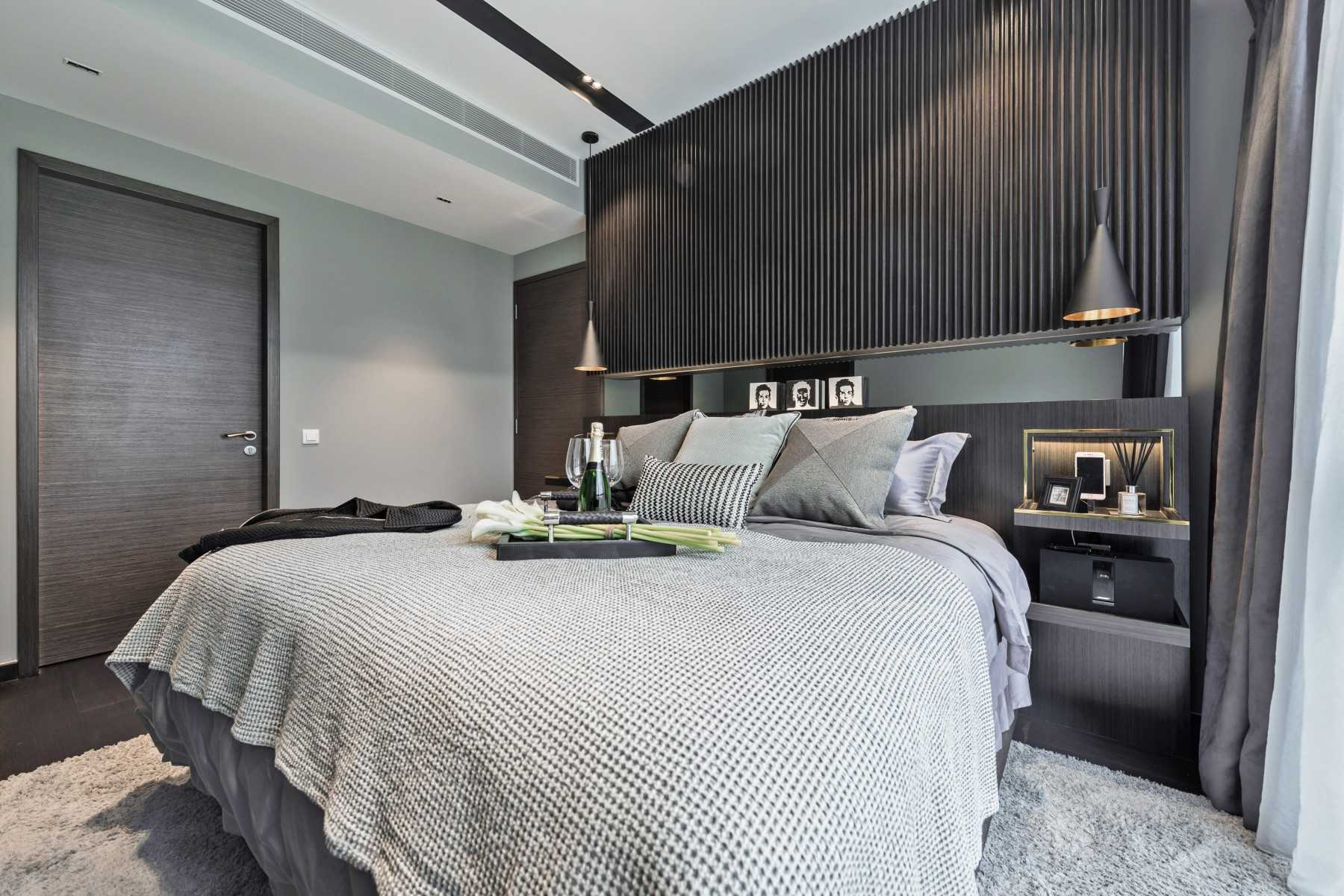 Modern Bedroom with Built-in Bed and Bedside Table