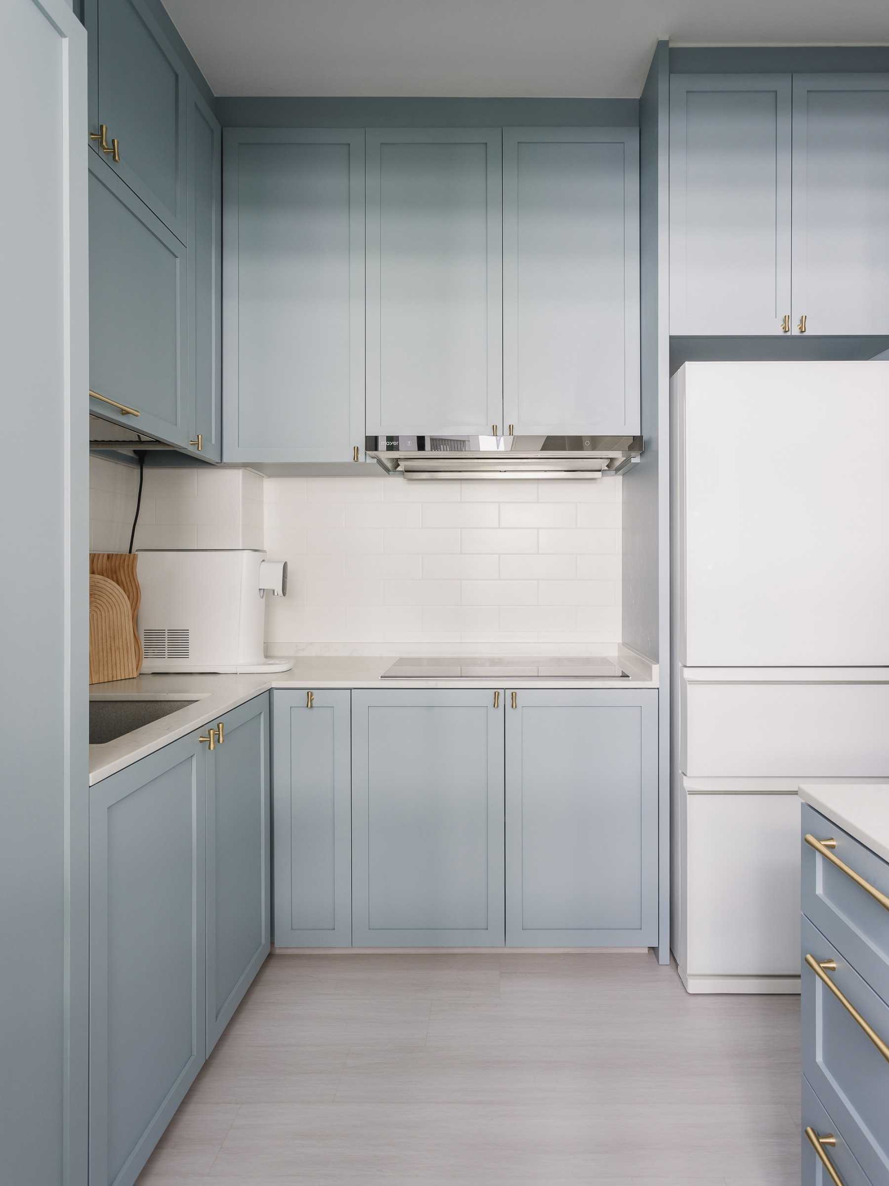 Scandinavian Kitchen with Kitchen Island and Cupboard