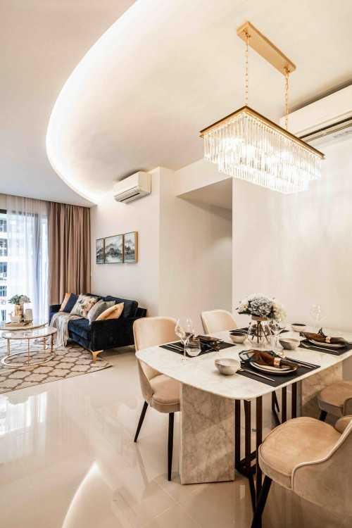 Modern Dining Room at Woodleigh Close