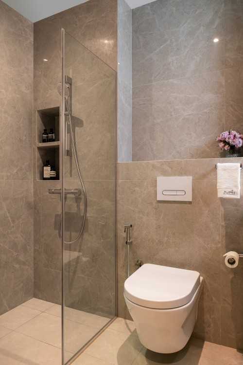 Minimalist Bathroom at Dakota Crescent Maisonette