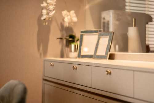 Contemporary Pantry at 68 Kingsford Waterbay