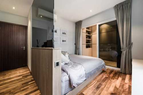 Contemporary Bedroom at Blu Coral