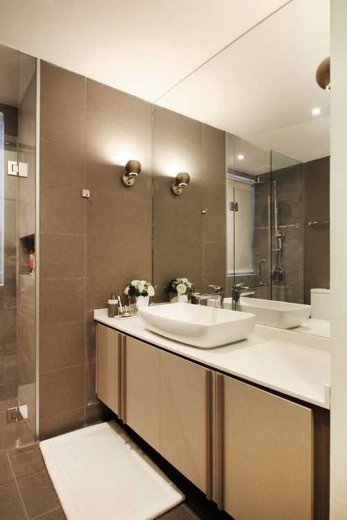 Scandinavian Bathroom at The Tessarina
