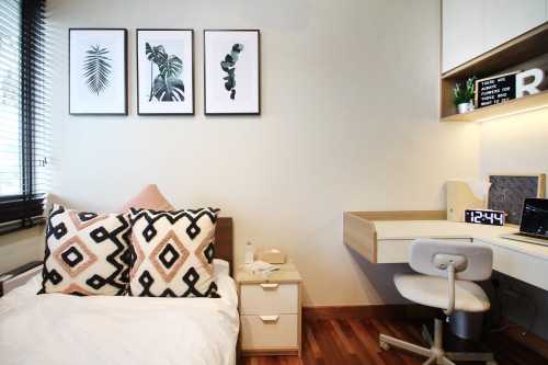 Scandinavian Bedroom at The Tessarina