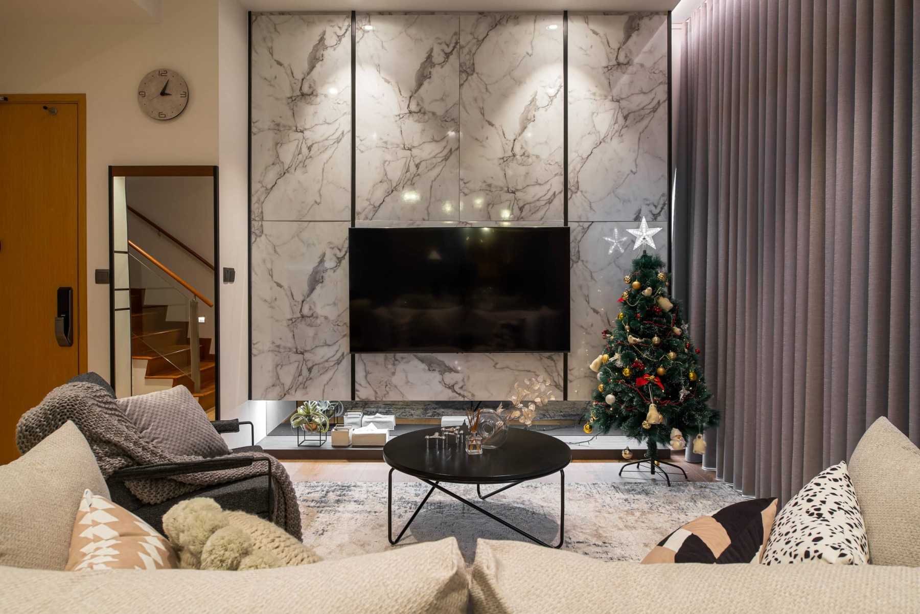 Contemporary Living Room with Feature Wall and Sofa