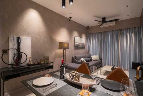 Contemporary Dining Room at Stars Of Kovan