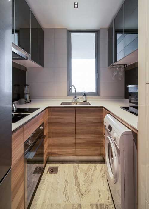 Contemporary Kitchen at Stars Of Kovan