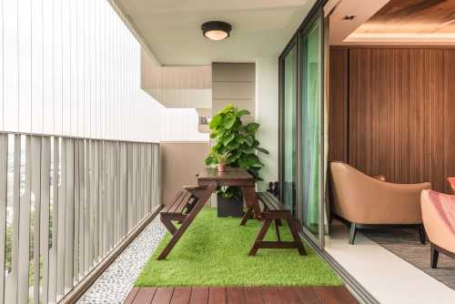 Modern Balcony at The Topiary