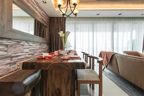 Modern Dining Room at The Topiary