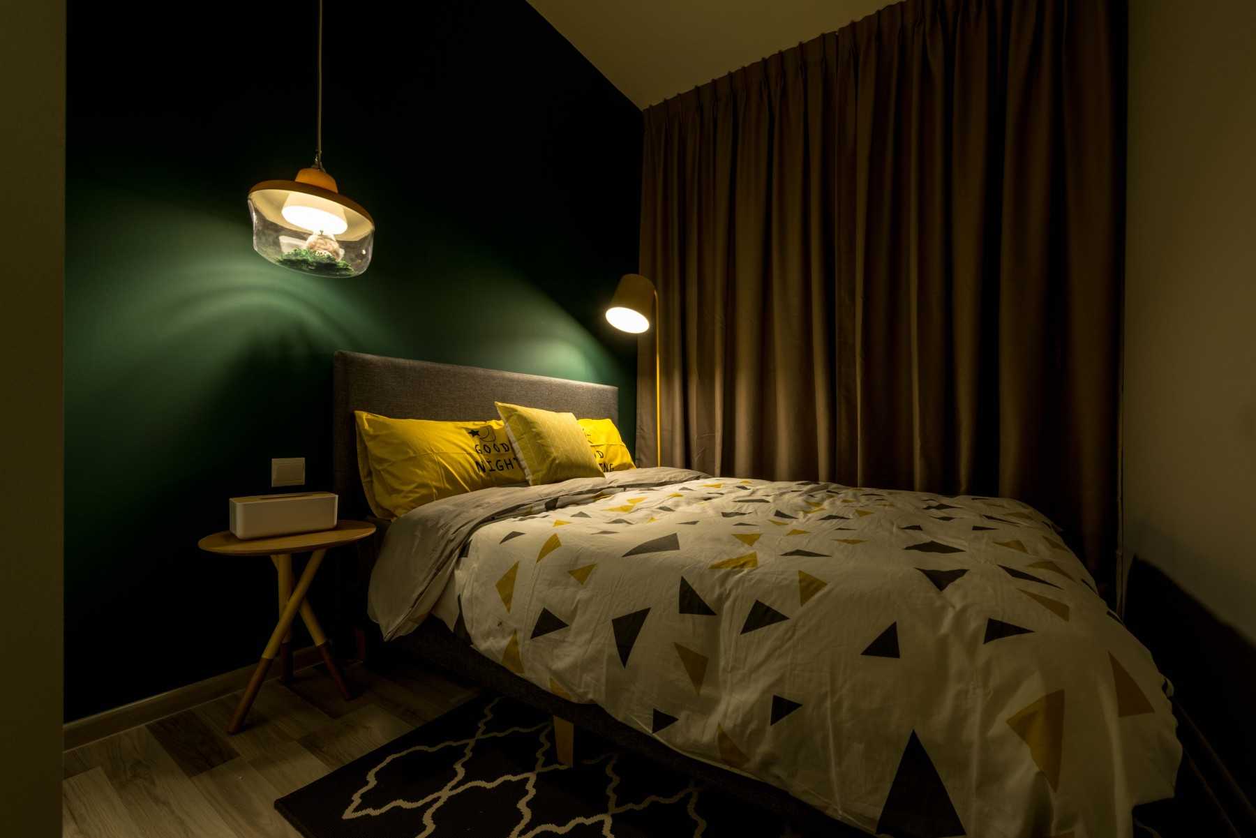 Modern Bedroom with Bedside Table and Queen Bed