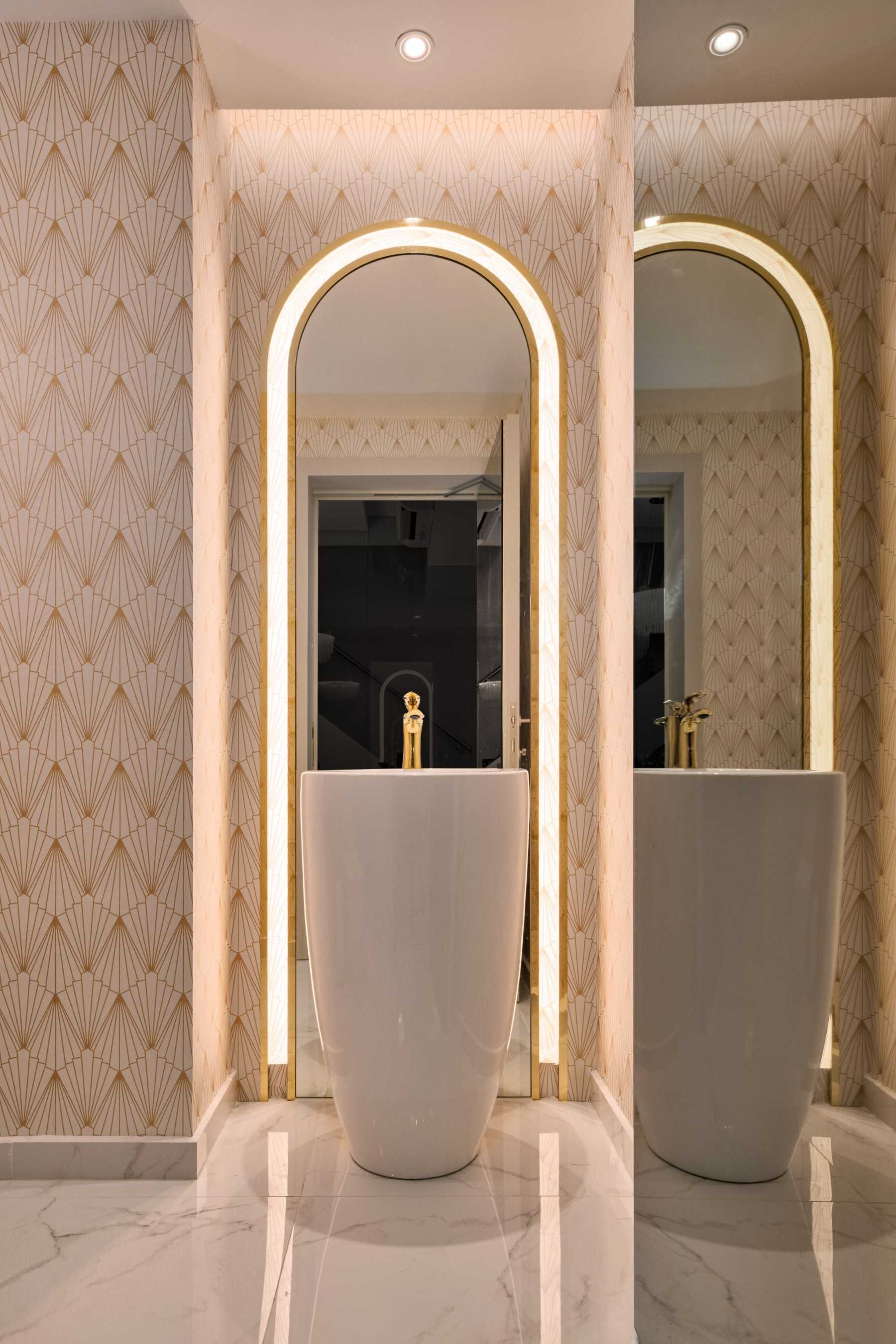 Modern Bathroom with Marble Floor and Feature Wall