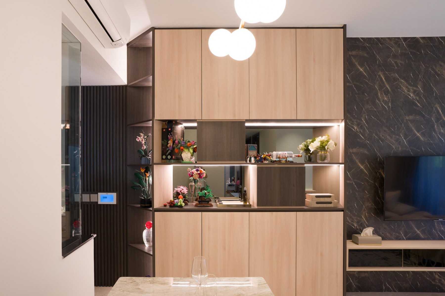 Modern Foyer with Artwork and Planters