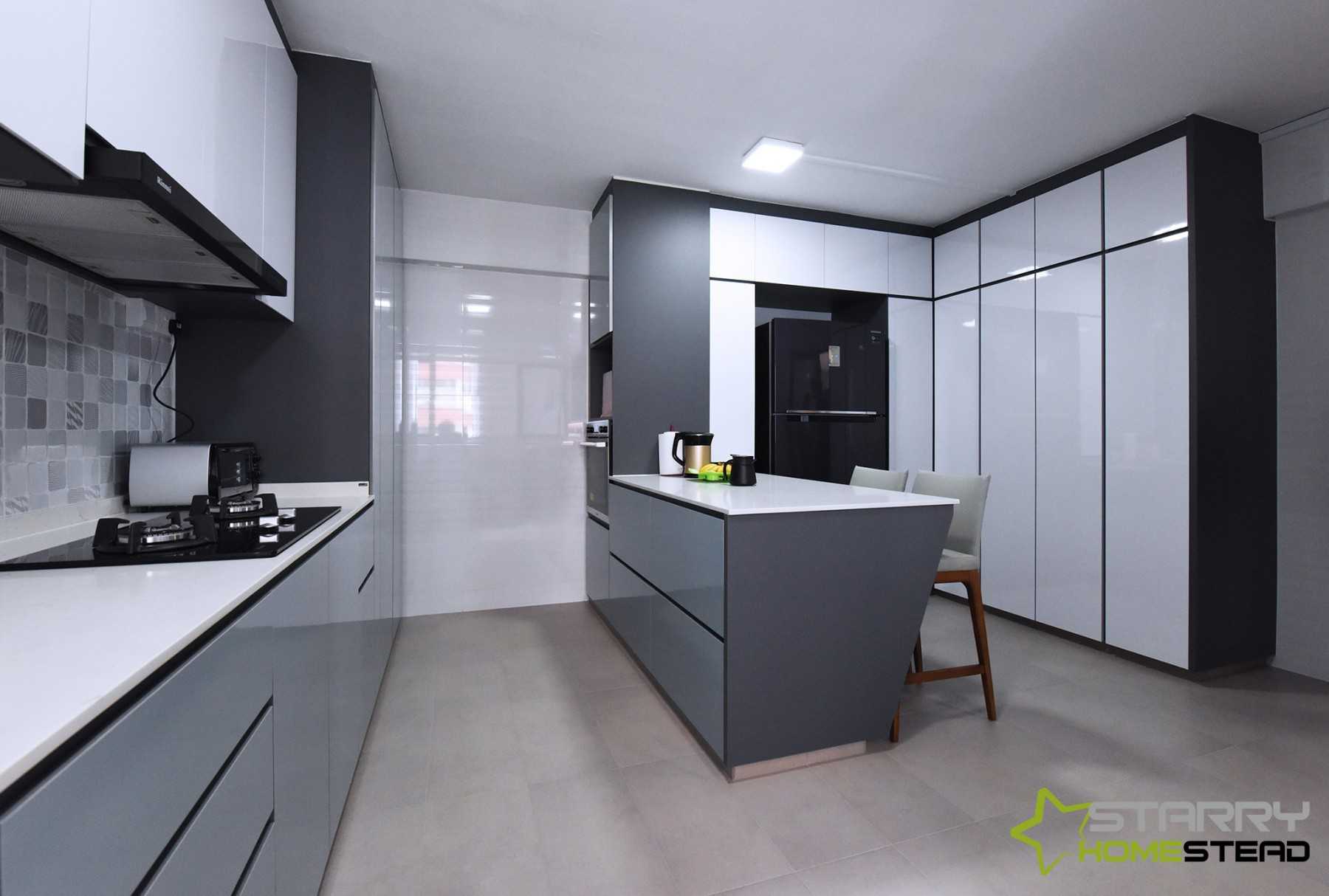 Scandinavian Kitchen with Kitchen Island and Kitchen Cabinets