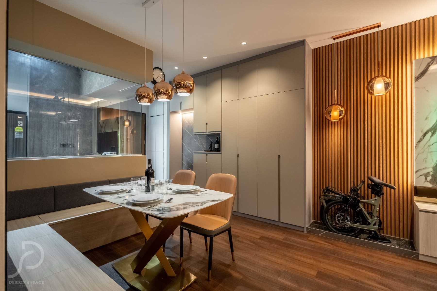 Modern Living Room with Drop Light and Bay Window