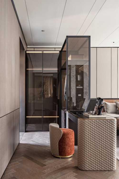 Contemporary Walk-in Wardrobe at Condo @ Marina One