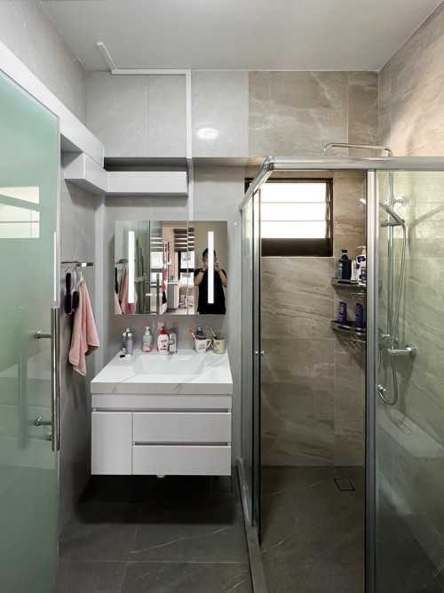 Modern Bathroom at Woodleigh Glen