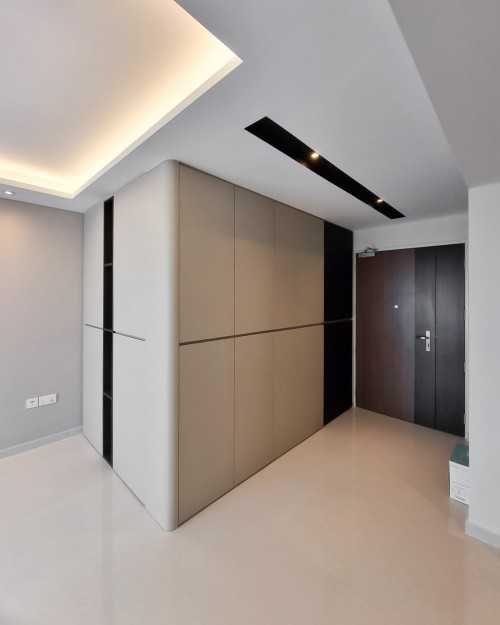 Modern Foyer at Dakota Breeze