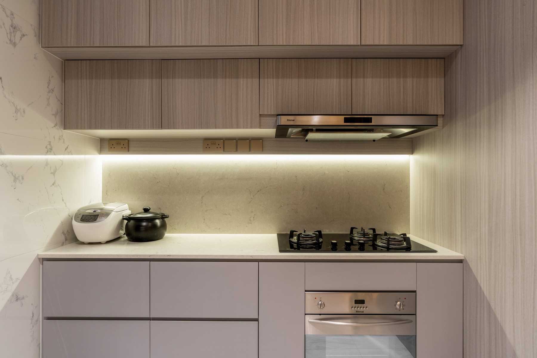 Modern Kitchen with Cupboard and Storage Cabinets