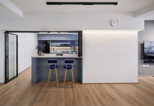 Modern Living Room at Bedok Reservoir Road