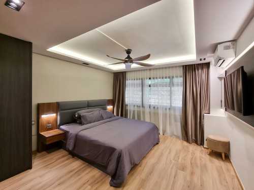 Modern Bedroom at Jurong East