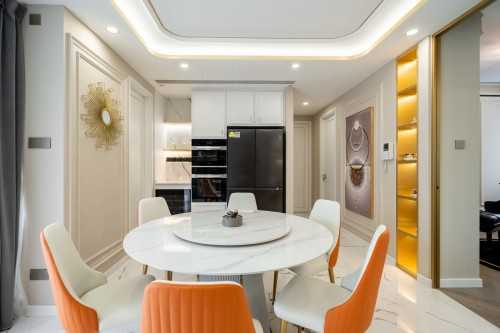 Modern Dining Room at Orchard | Paterson Suite