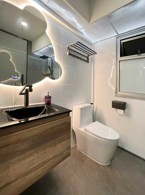 Scandinavian Bathroom at Senja Heights