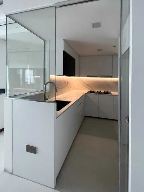 Modern Kitchen at Toa Payoh