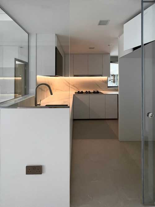 Modern Kitchen at Toa Payoh