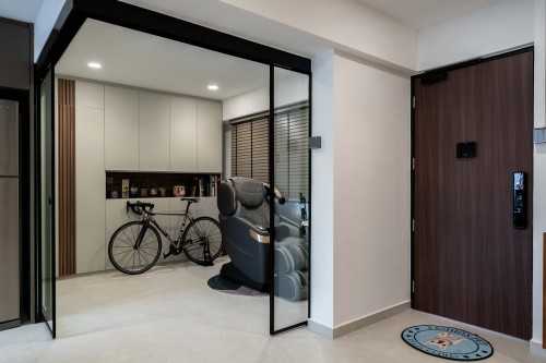 Contemporary Entryway at Bishan | 261 Bishan