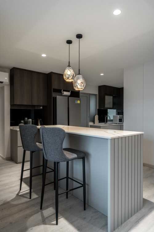 Modern Dining Room at Ang Mo KIo | 308 Ang mo kio