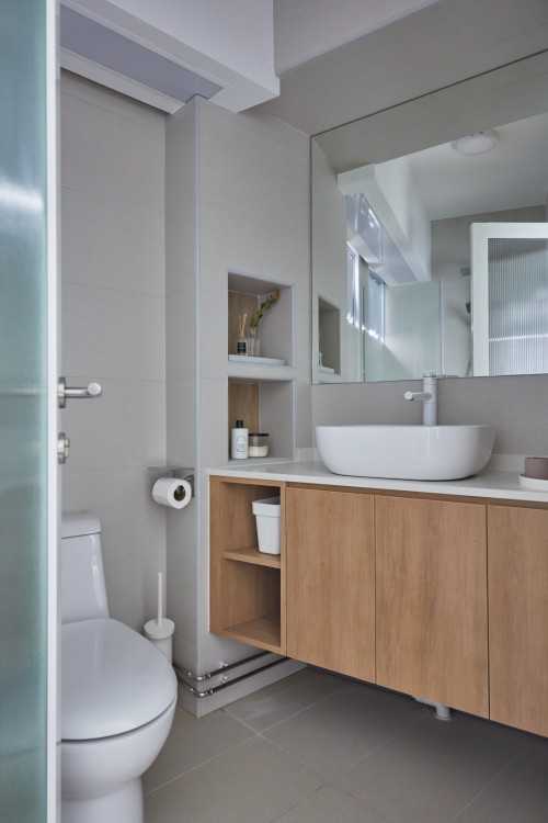 Scandinavian Bathroom at Compassvale Bow