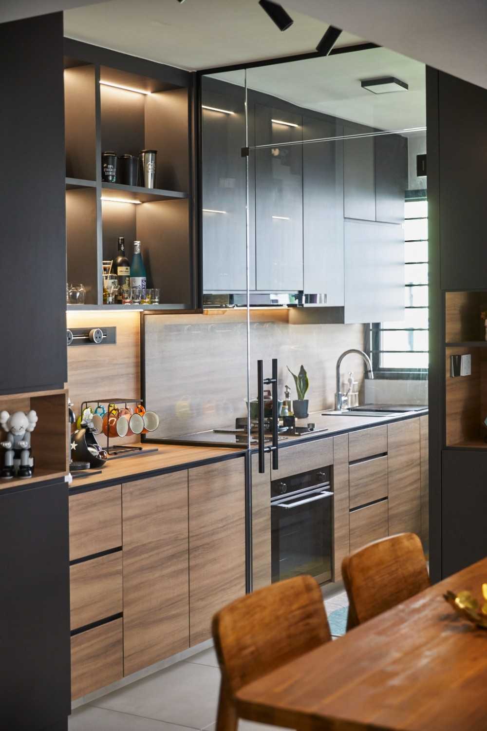 Contemporary Kitchen with Kitchen Window and Kitchen Island