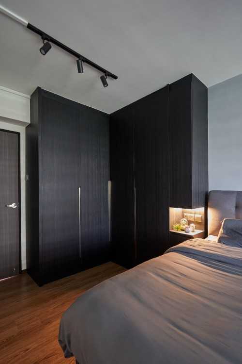 Contemporary Bedroom at Jalan Rumah Tinggi
