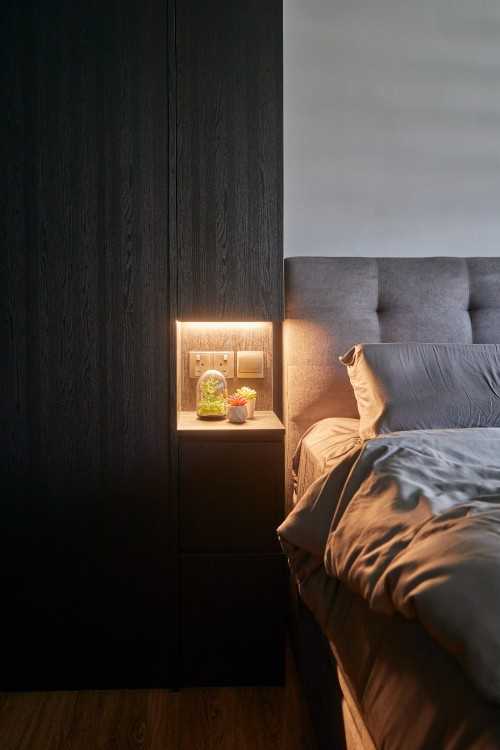 Contemporary Bedroom at Jalan Rumah Tinggi