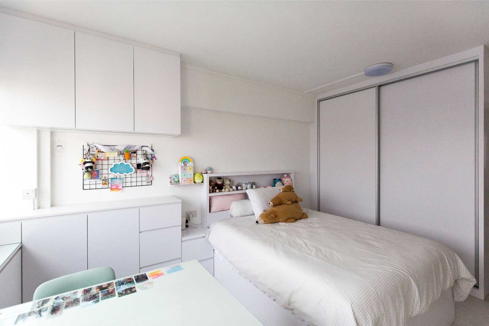 Minimalist Bedroom with Wardrobe and Sliding Wardrobe