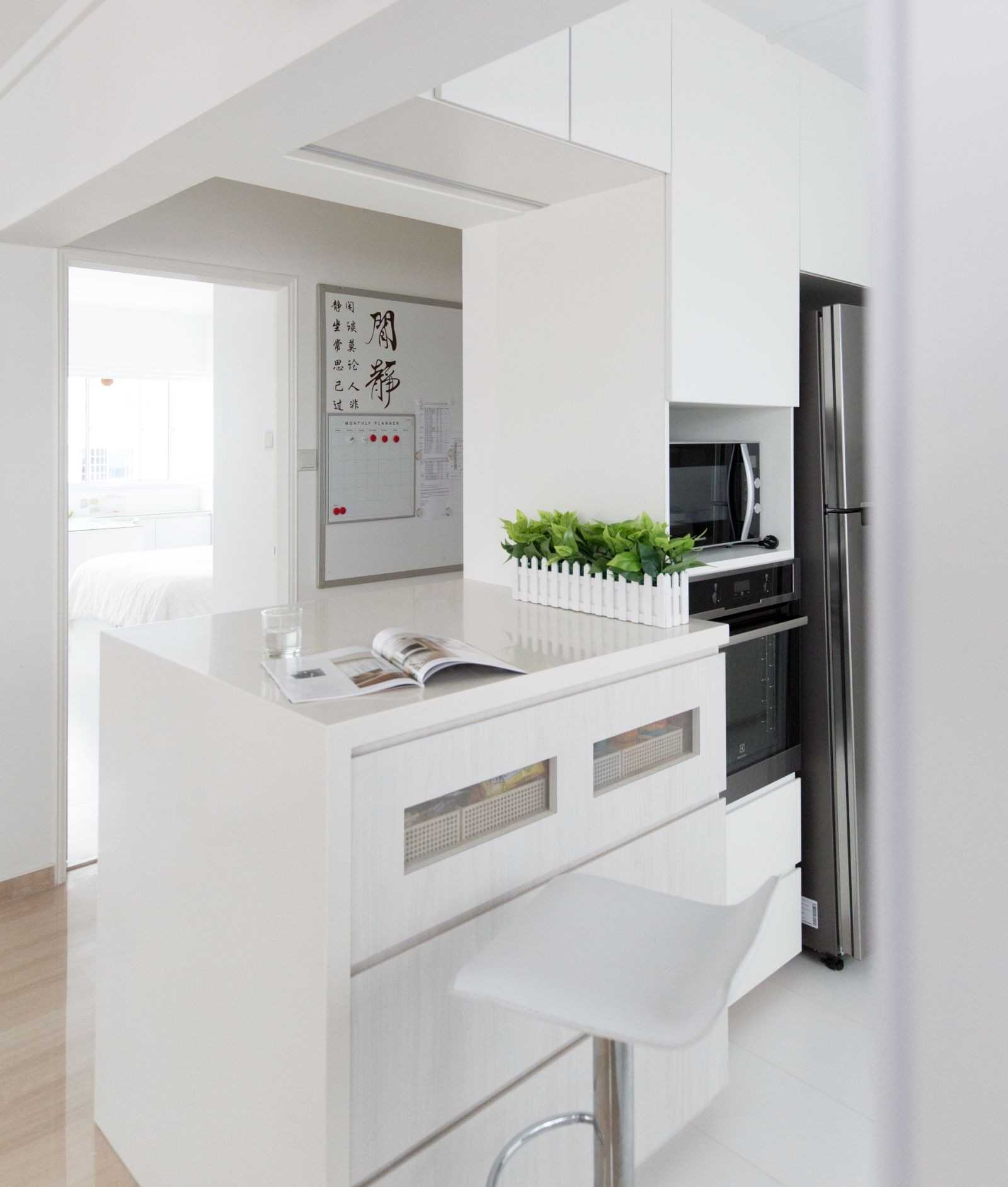 Minimalist Kitchen with Countertop and Kitchen Island