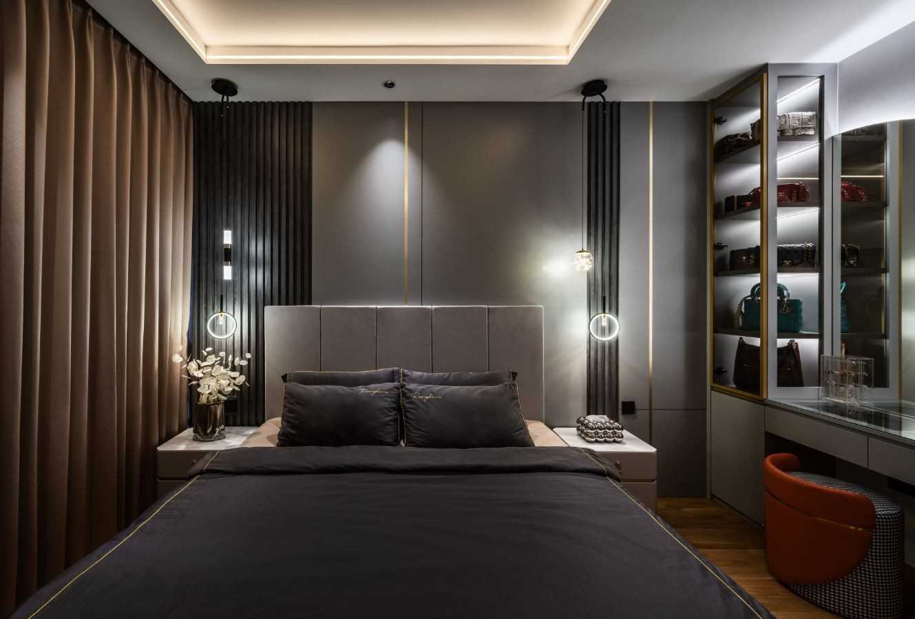 Modern Bedroom with Sideboard and Bed