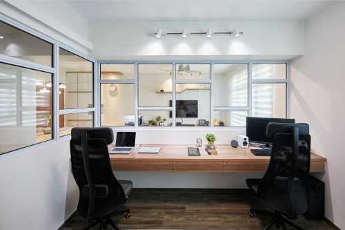Contemporary Home Office at Henderson Road