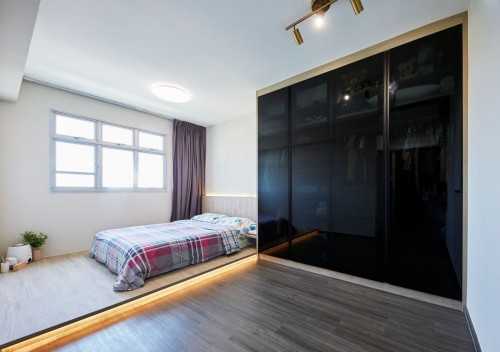 Contemporary Bedroom at Henderson Road