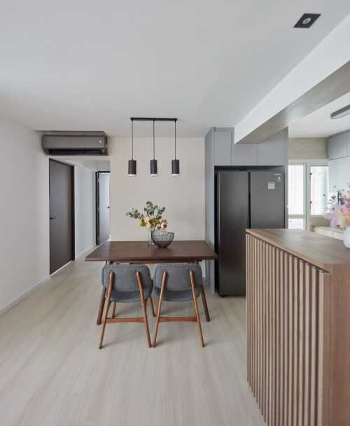 Scandinavian Dining Room at Edgedale Plains