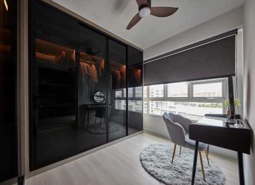 Scandinavian Home Office at Edgedale Plains