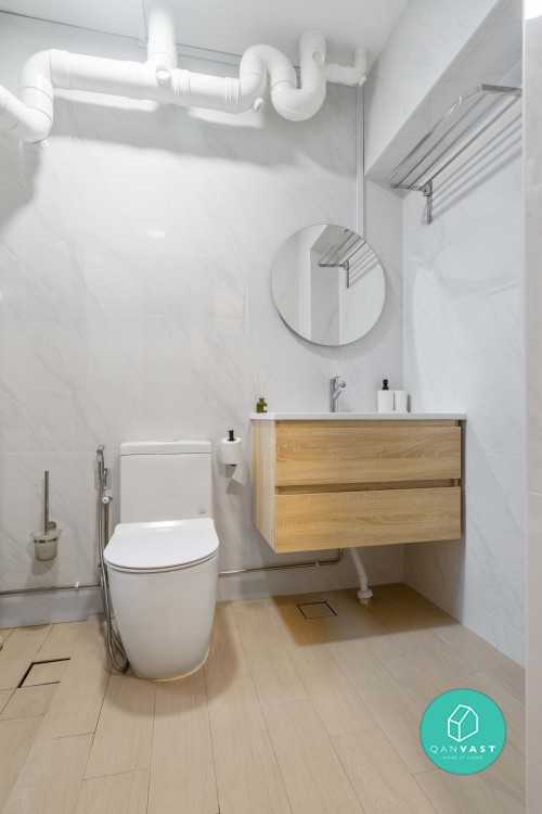 Scandinavian Bathroom at Sengkang 200